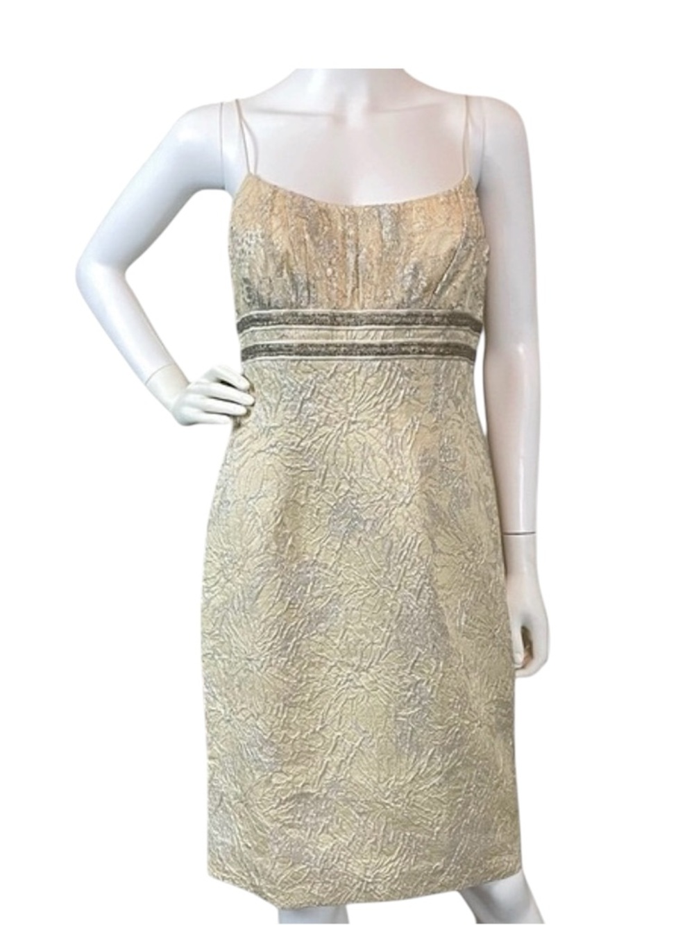 Carmen Marc Valvo Collection Beaded Lace Cocktail Dress Cream Silver Size 6